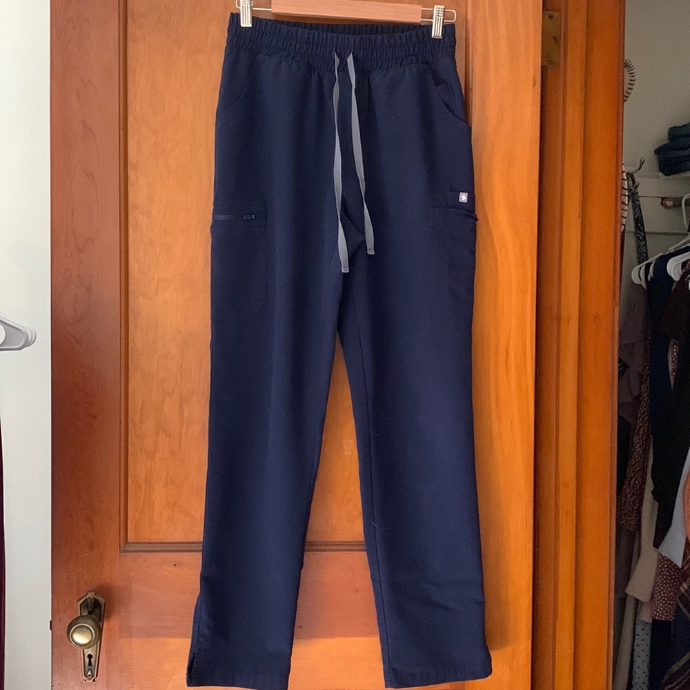 Figs High Waisted scrub pants